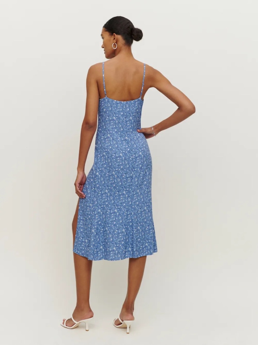 Reformation Floral Crimini Midi Slip Dress Size 8 Blue White - Picture 3 of 8